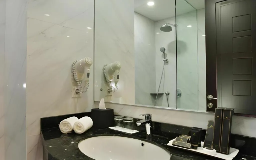 pyramid suites Hotel