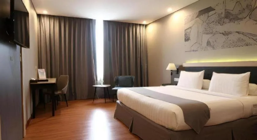 Bed in pyramid suites Hotel