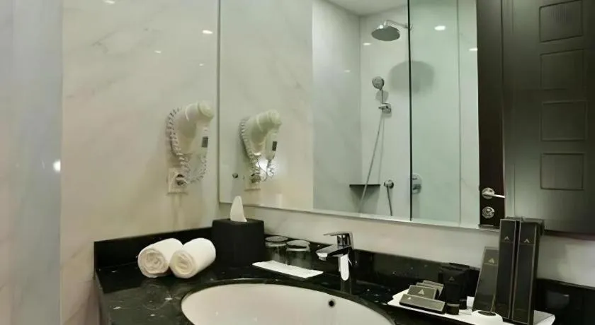 pyramid suites Hotel