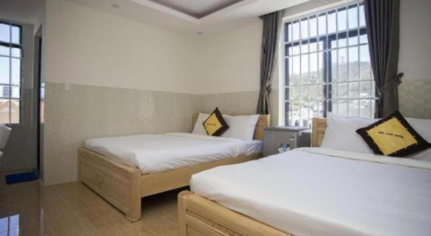 Bed in sun lake hotel