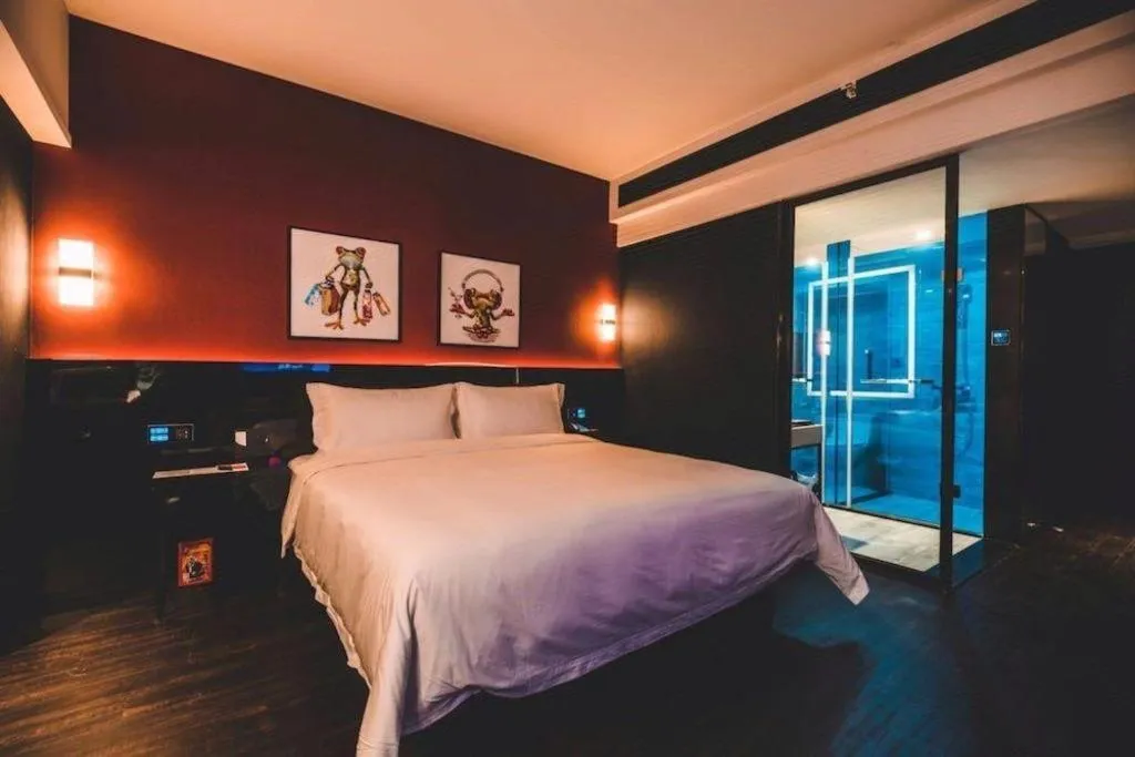 Bed in M Hotel Shenzhen Nanshan