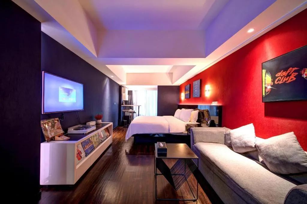 Bed in M Hotel Shenzhen Nanshan