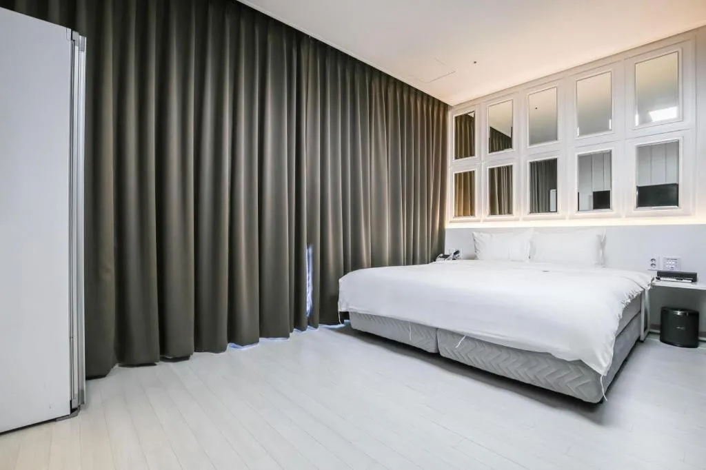 Bed in Hotel Morning Calm