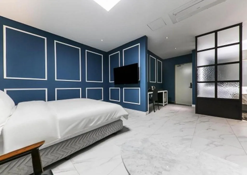 Bed in Hotel Morning Calm