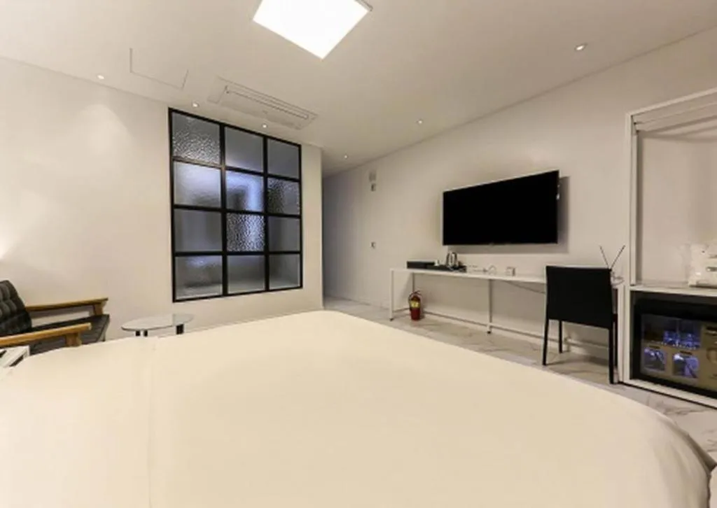 Bed in Hotel Morning Calm