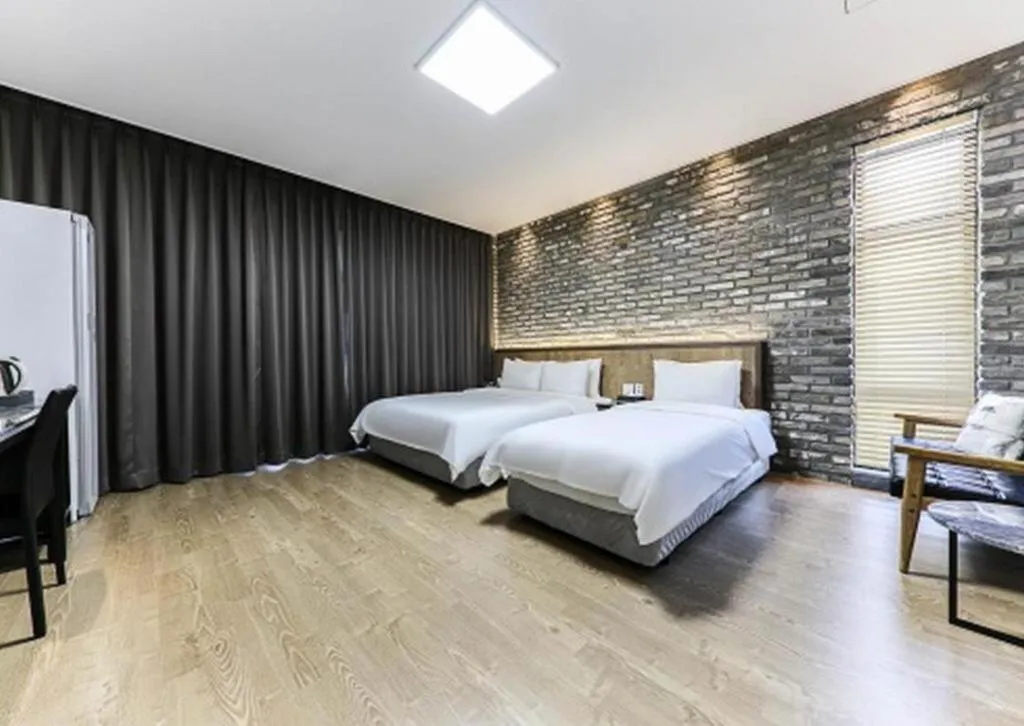 Bed in Hotel Morning Calm