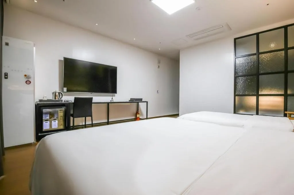 Bed in Hotel Morning Calm