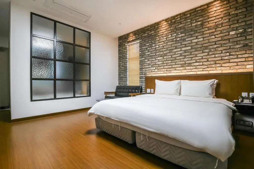 Bed in Hotel Morning Calm