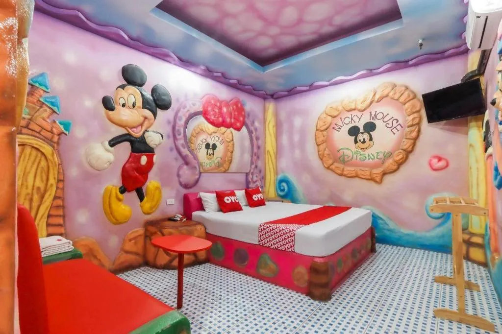 Bed in OYO 577 For Love Hotel