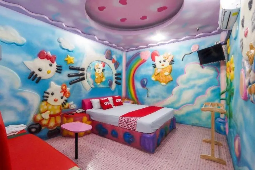 Bed in OYO 577 For Love Hotel