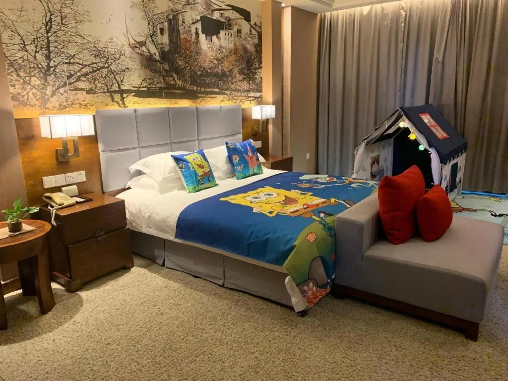 Bed in Wuxi Shanse Hotel