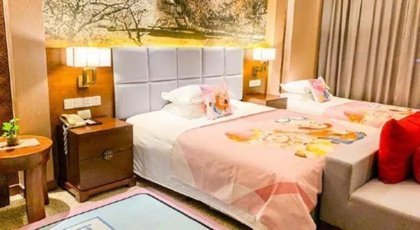 Bed in Wuxi Shanse Hotel