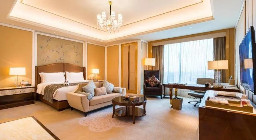 Bed in Suqian Hengli International Hotel