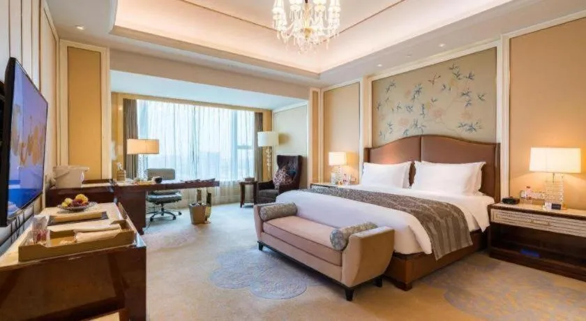 Bed in Suqian Hengli International Hotel