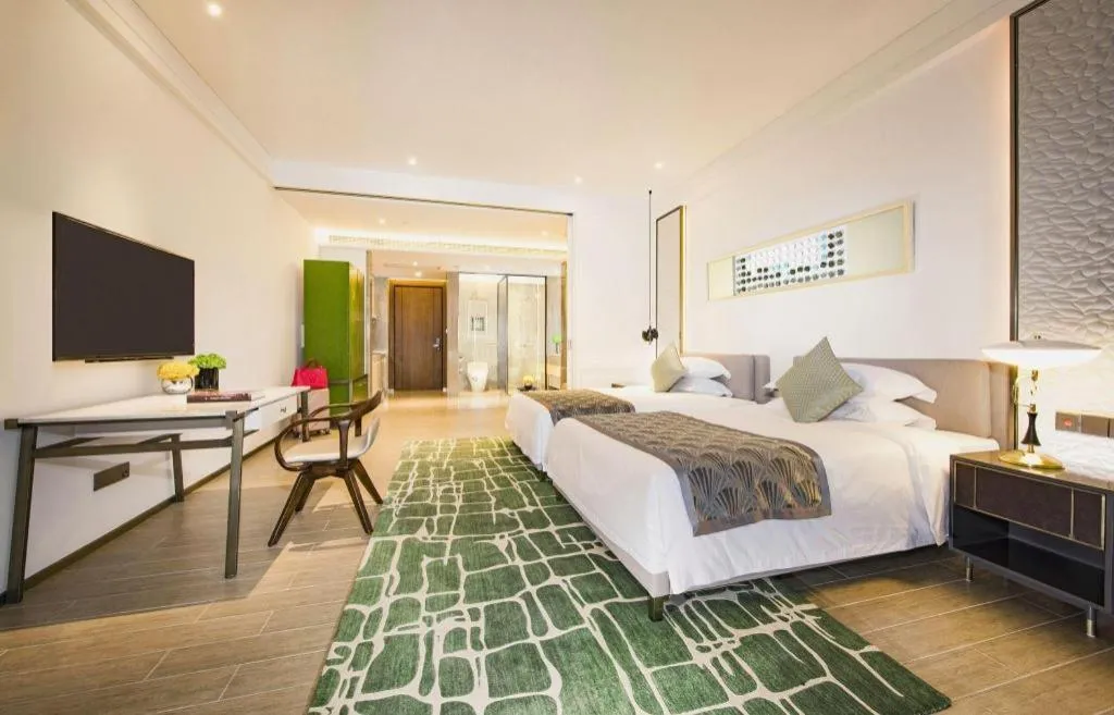 Bed in Rock Platinum Sea View Hotel