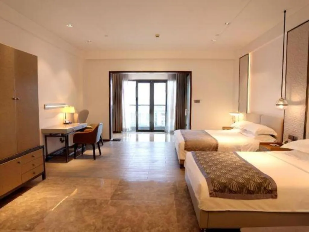 Bed in Rock Platinum Sea View Hotel