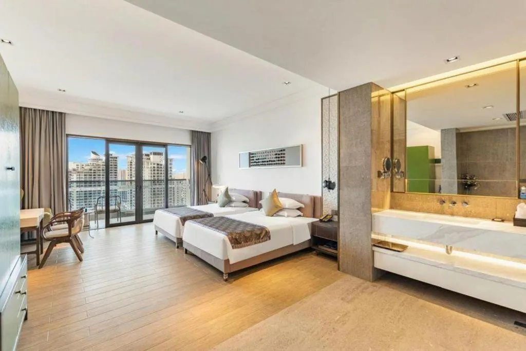 Bed in Rock Platinum Sea View Hotel