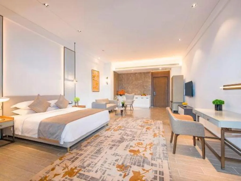 Bed in Rock Platinum Sea View Hotel