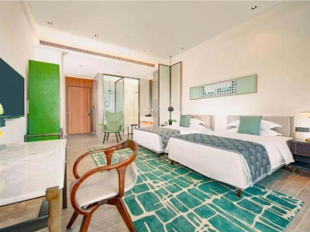 Bed in Rock Platinum Sea View Hotel