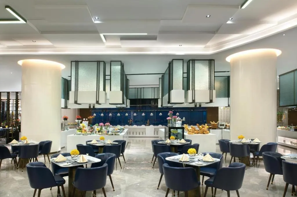 Rock Platinum Sea View Hotel