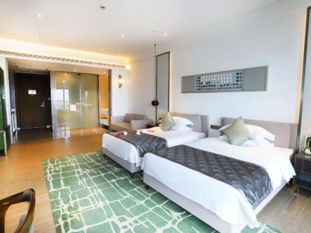 Bed in Rock Platinum Sea View Hotel