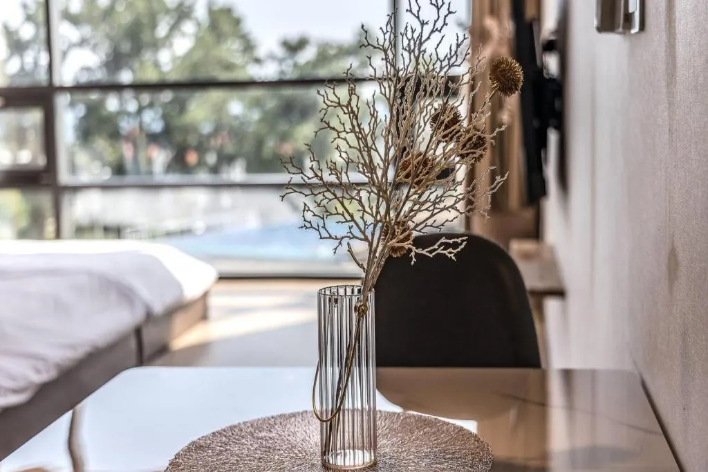 Bed in Dam and Roo Resort