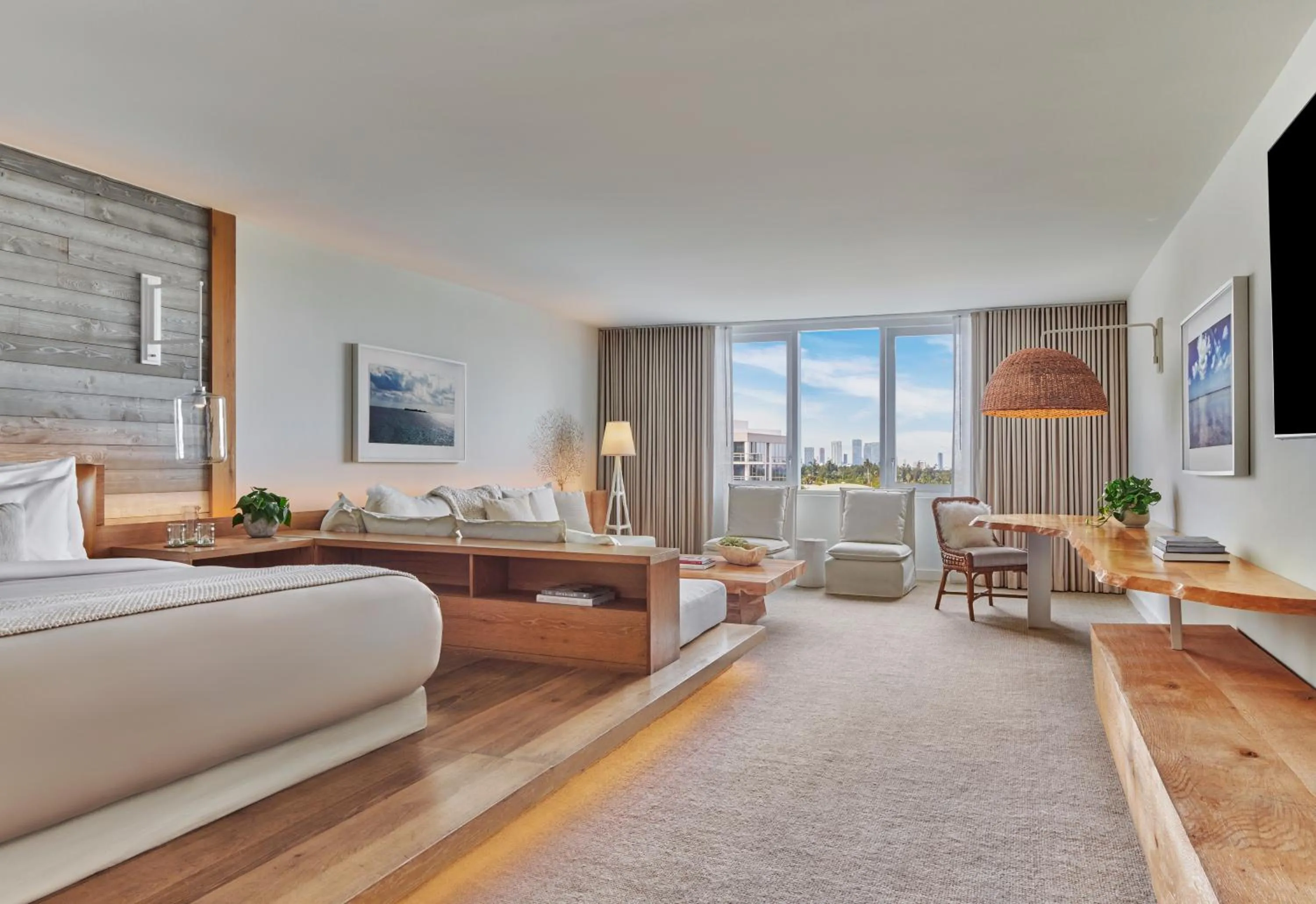 Photo of the whole room, Bed in 1 Hotel South Beach