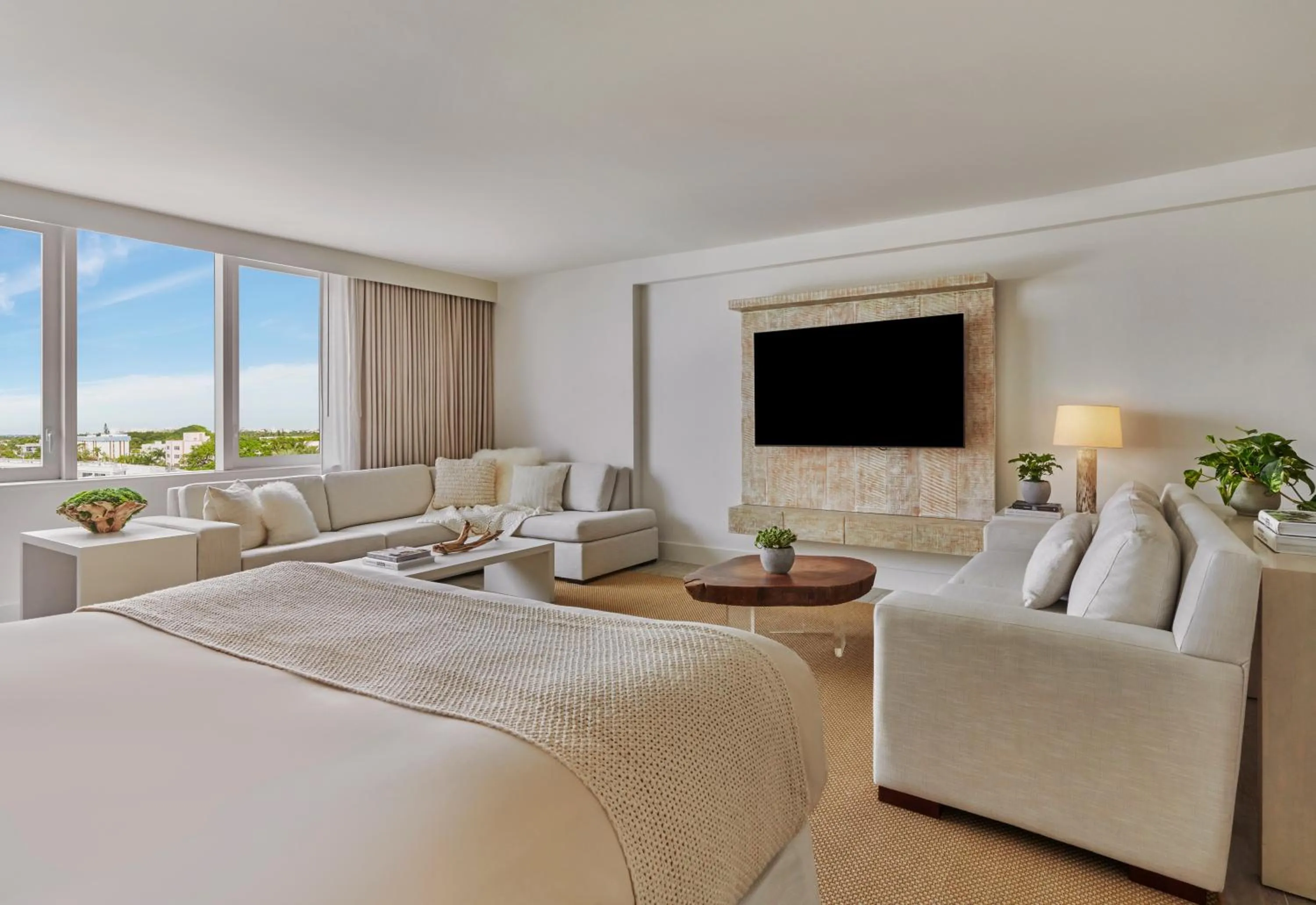 Photo of the whole room, Bed in 1 Hotel South Beach