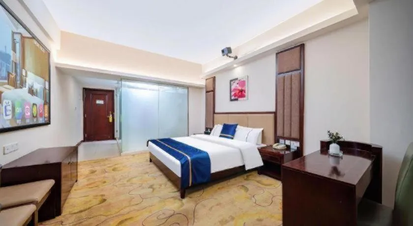 Bed in City Comfort Inn Guangzhou Hanxi Changlong Shiqiao Metro Station