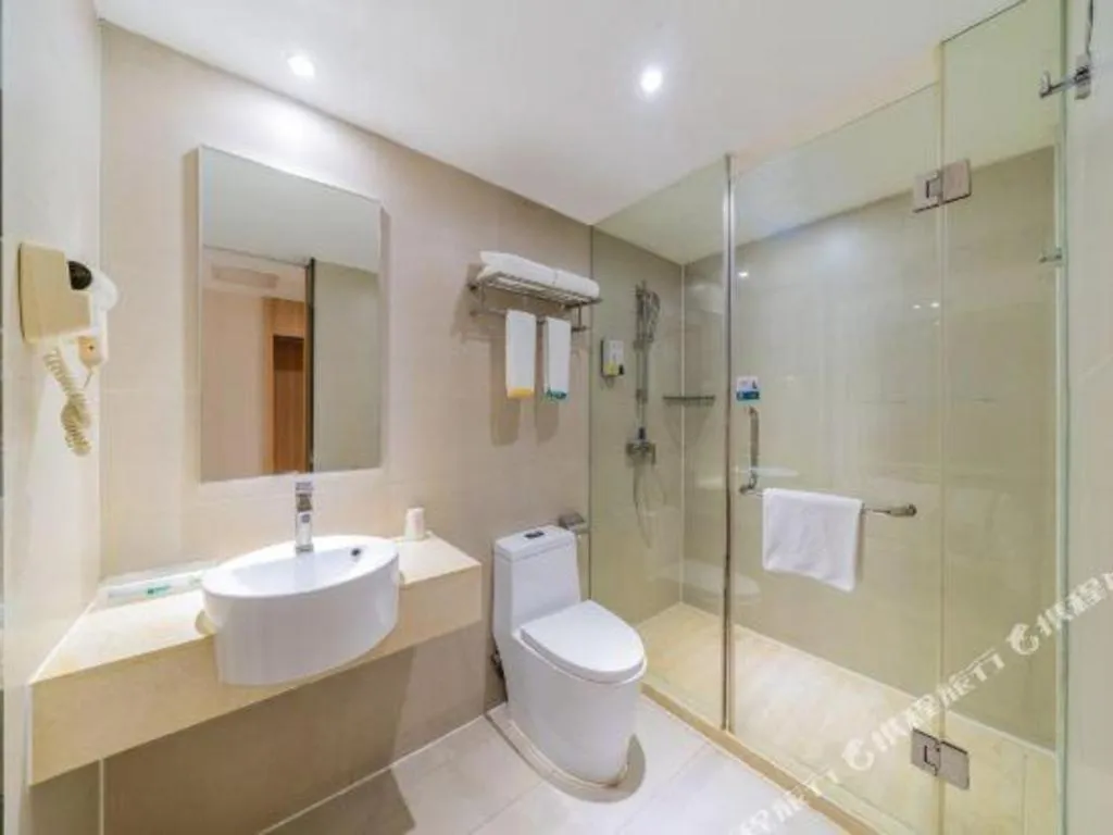 City Comfort Inn Guangzhou Hanxi Changlong Shiqiao Metro Station