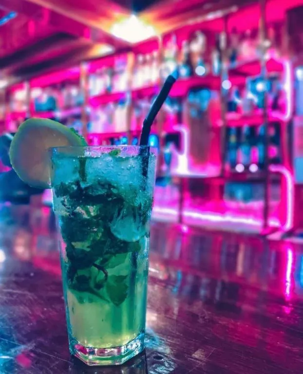 Coucou Bar Hotel and Restaurant