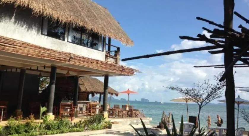 Koh Mook De Tara Beach Resort