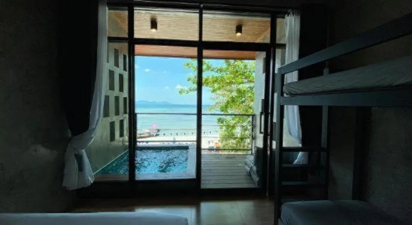 Koh Mook De Tara Beach Resort