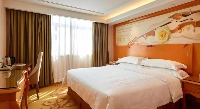 Bed in Vienna Hotel Xi'an Zhonglou