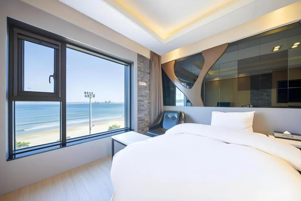 Bed in Pohang Hotel View