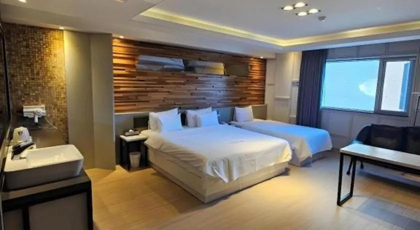Bed in Pohang Hotel View