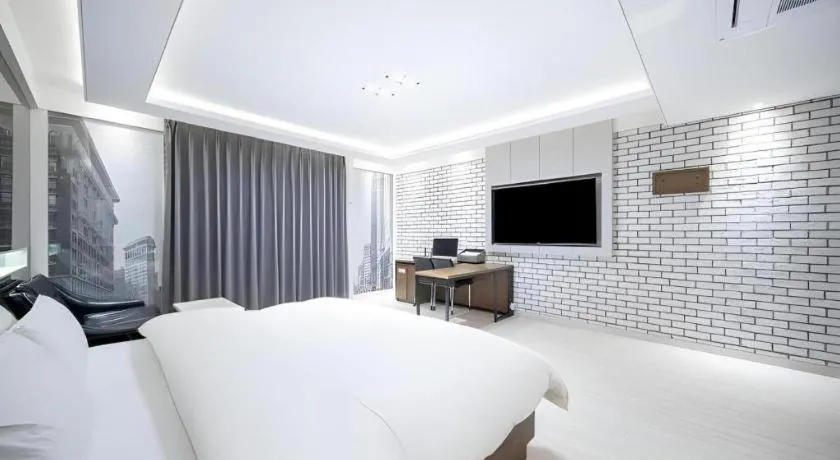 Bed in Pohang Hotel View