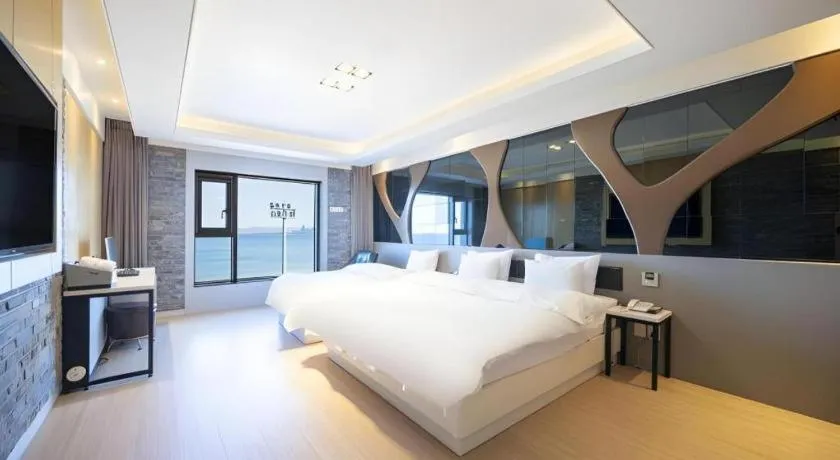 Bed in Pohang Hotel View