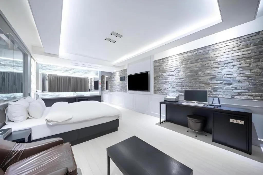 Bed in Pohang Hotel View