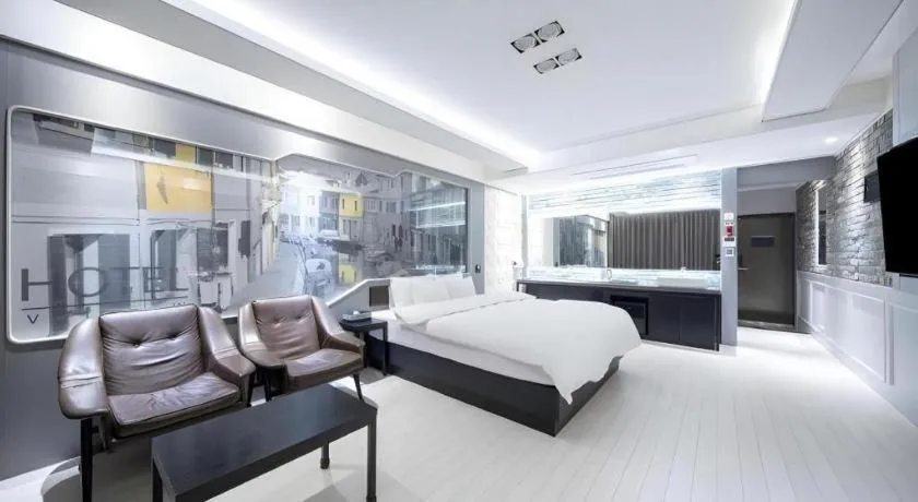 Bed in Pohang Hotel View