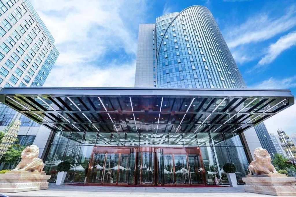 Hundred Hotel Qingdao