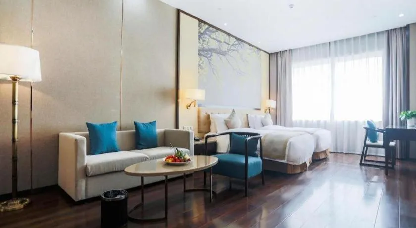 Bed in Hundred Hotel Qingdao