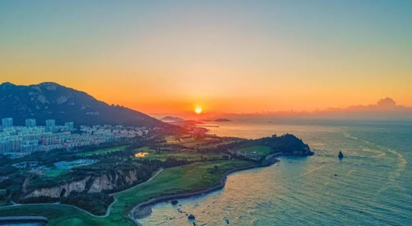 Hundred Hotel Qingdao