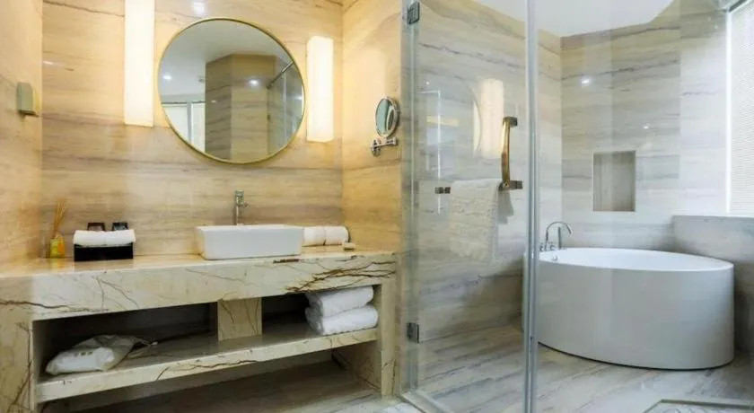 Hundred Hotel Qingdao