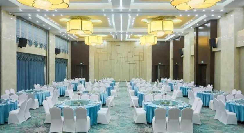 Hundred Hotel Qingdao