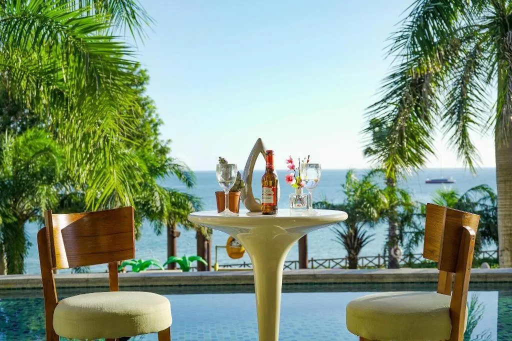 Ocean View Resort Yalong Bay