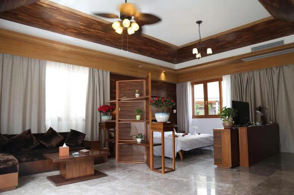 Bed in Ocean View Resort Yalong Bay