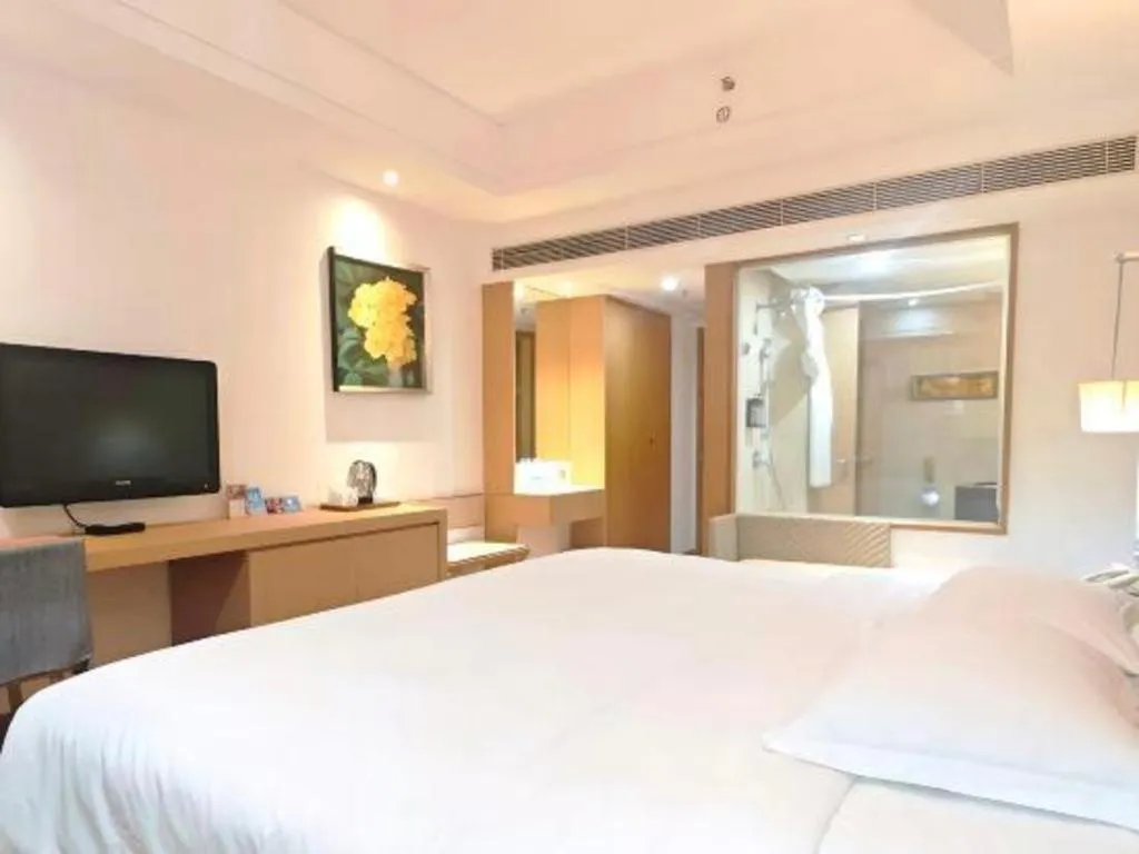 Bed in Ocean View Resort Yalong Bay