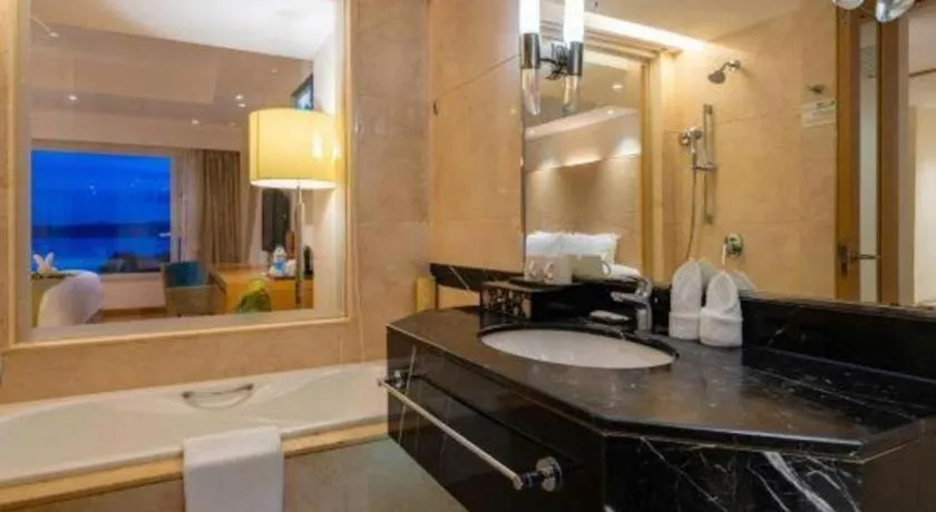 Ocean View Resort Yalong Bay