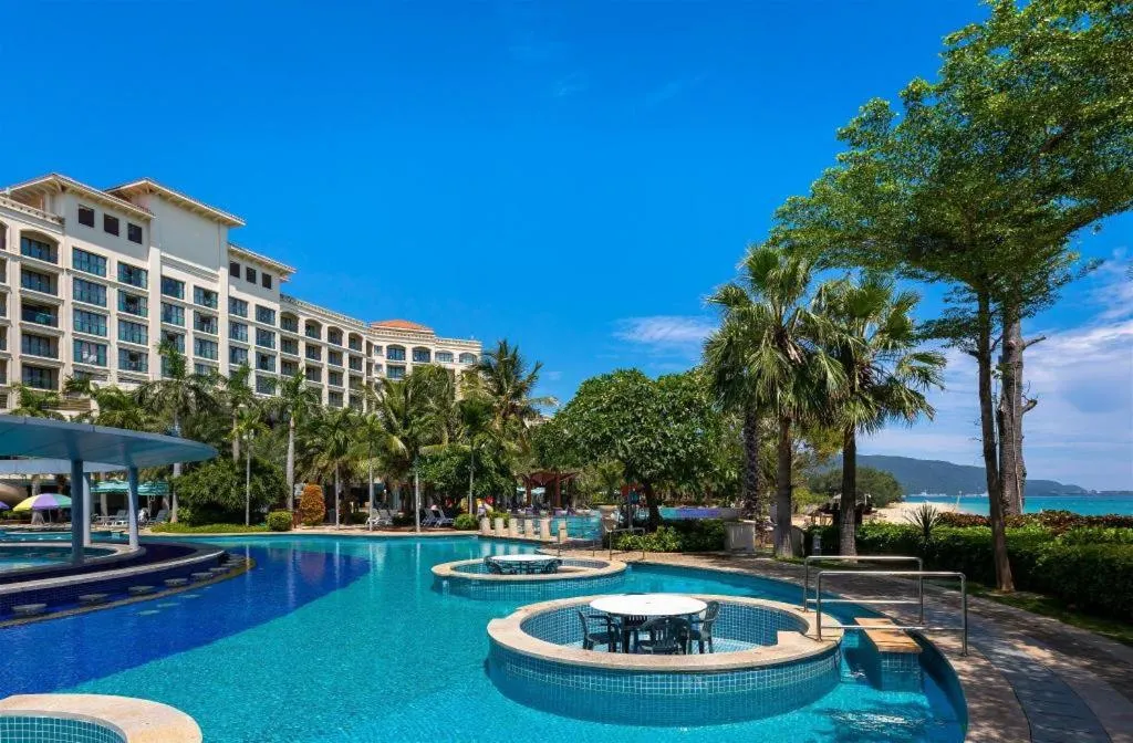 Ocean View Resort Yalong Bay